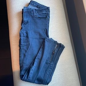 Size 26 Just Black skinny jeans